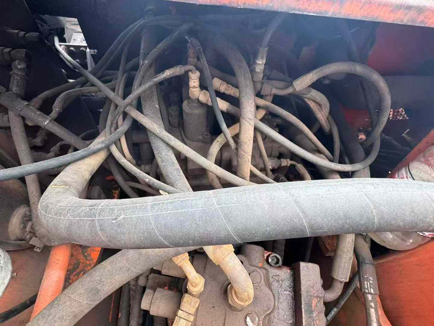 Used Doosan DH220-7 Excavator 2016 Model / 4