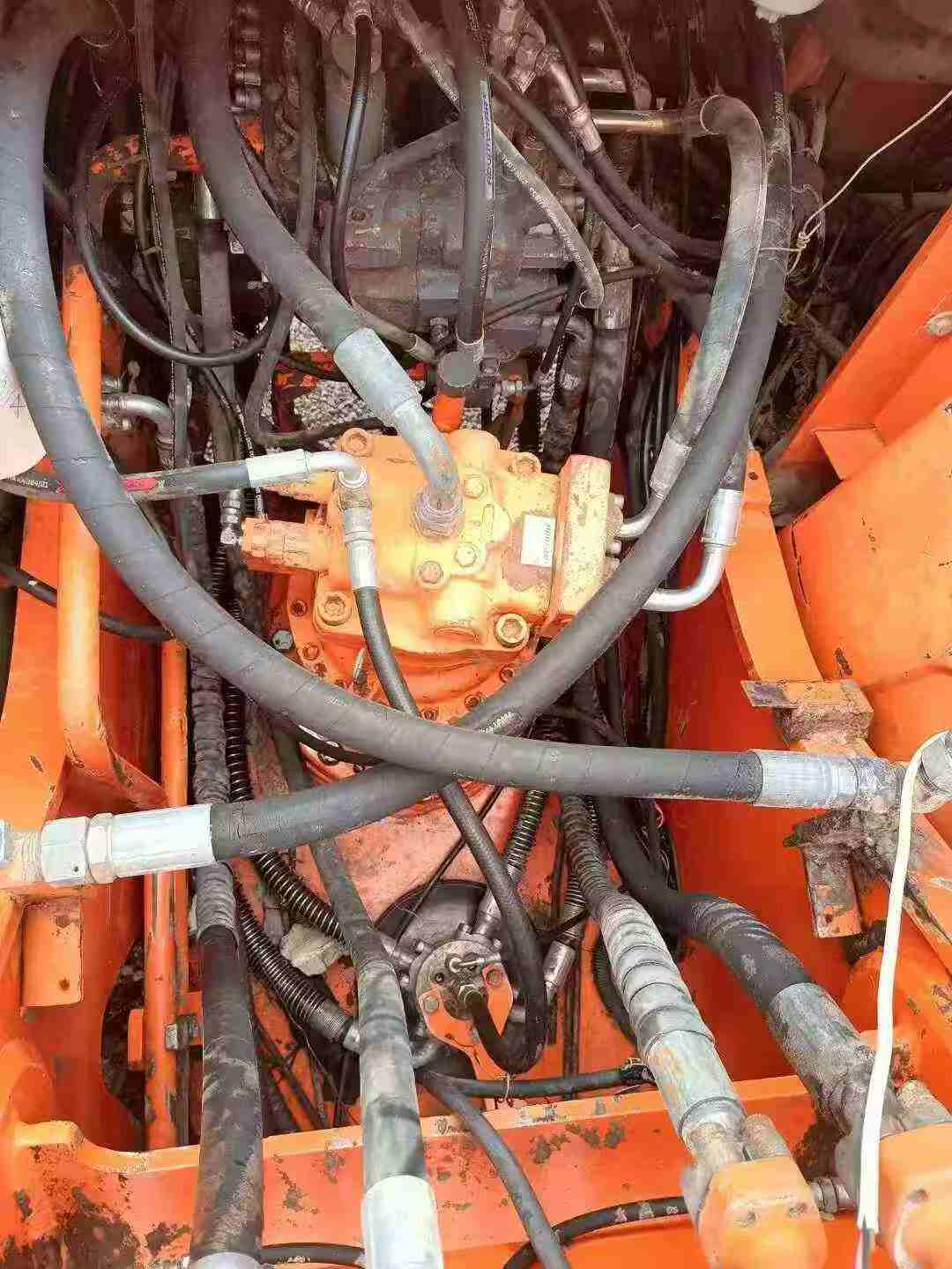 Used Doosan DH220 Excavator 2016 Model / 5