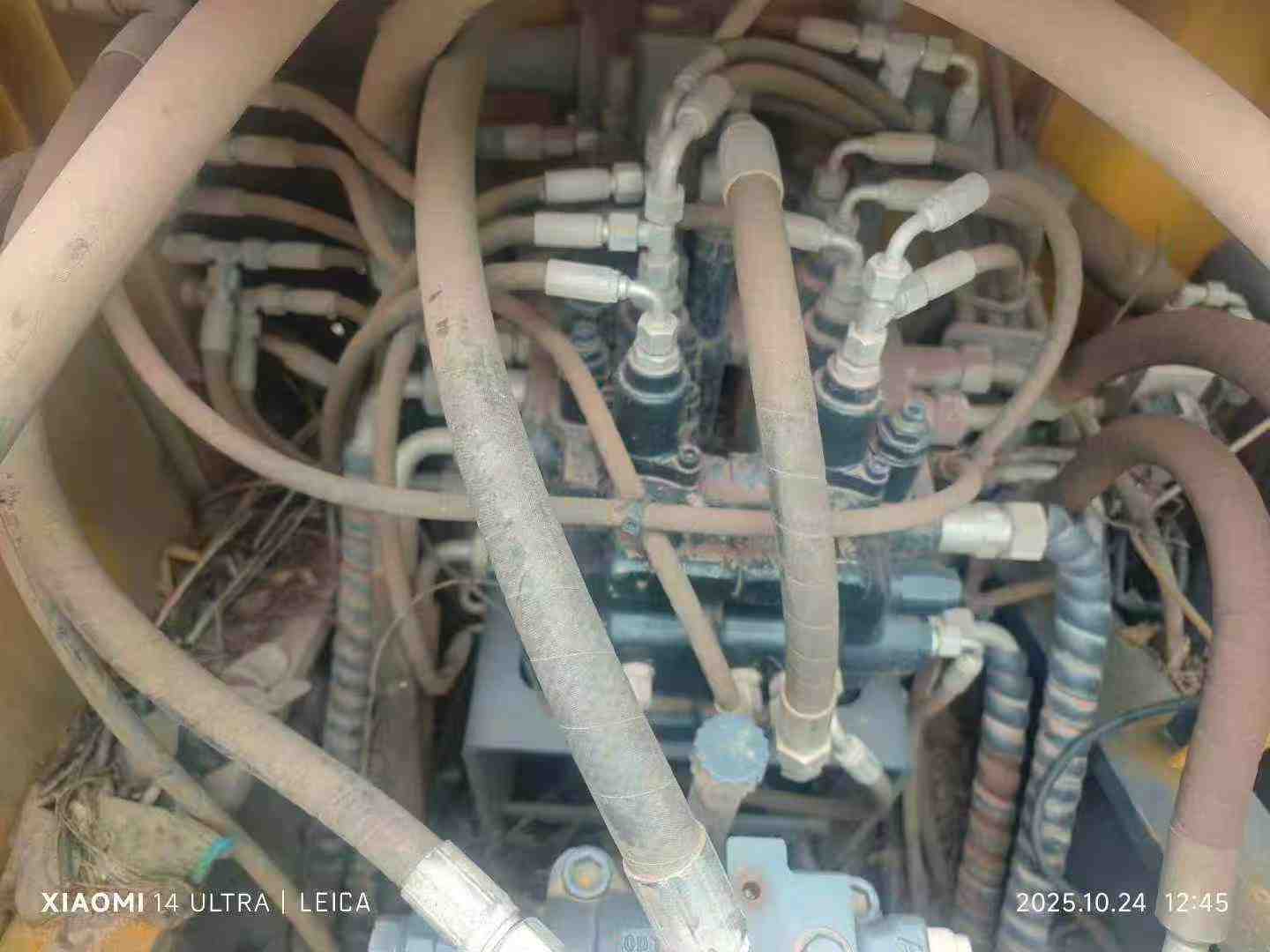 Used XCMG XE135GA Excavator 2020 Model / 7