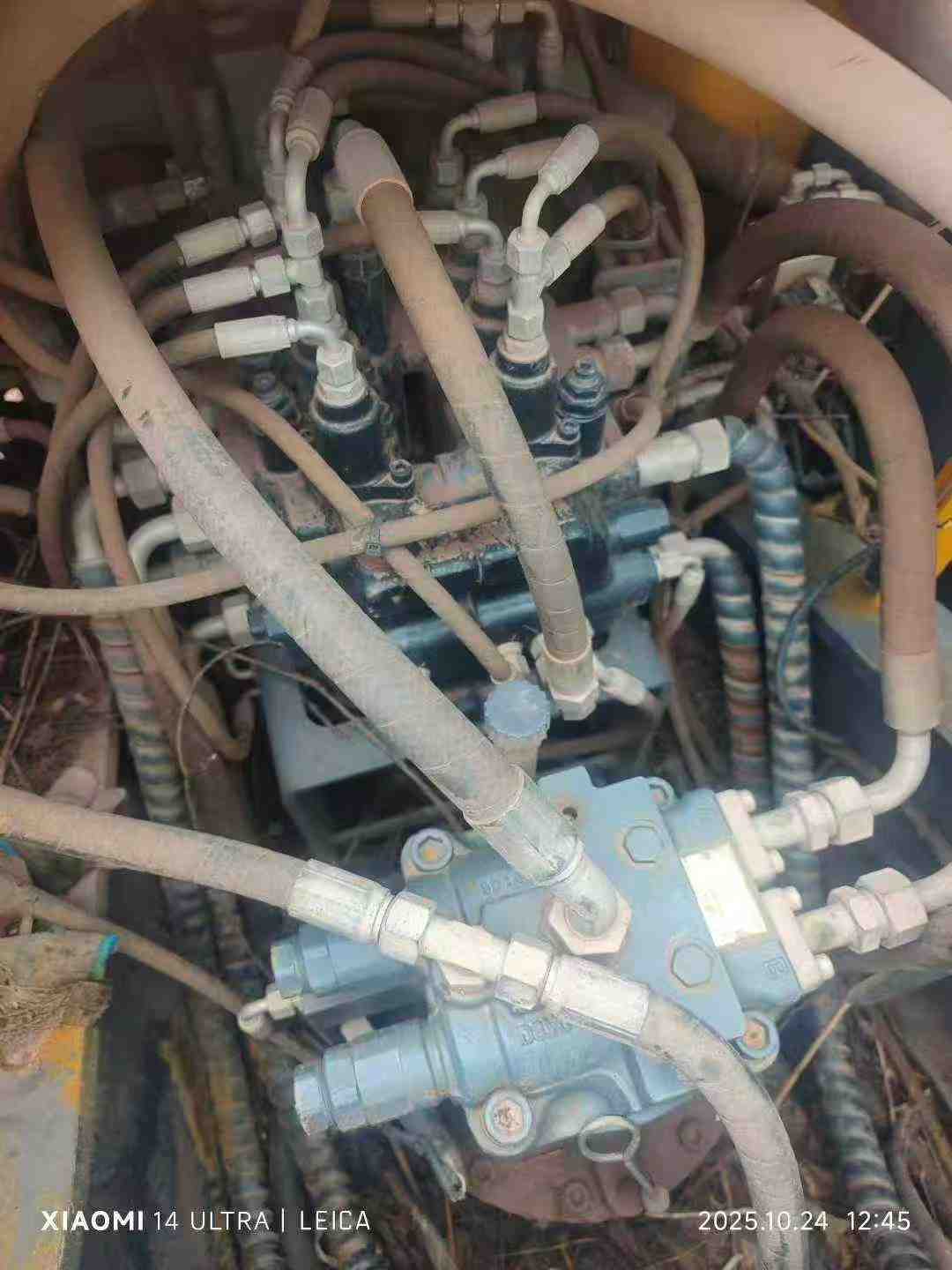 Used XCMG XE135GA Excavator 2020 Model / 6