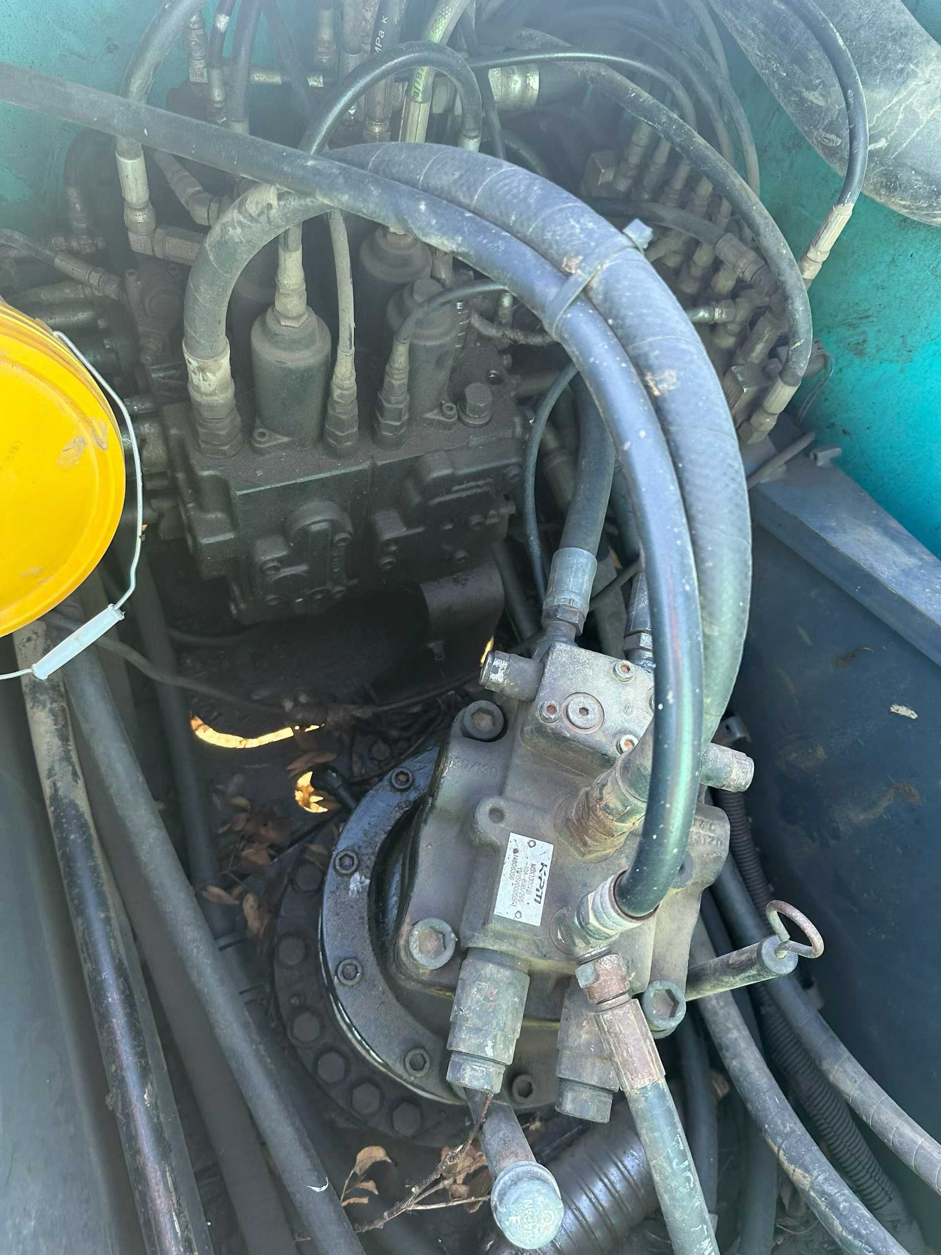 Used Kobelco SK210 Excavator 2014 Model / 6