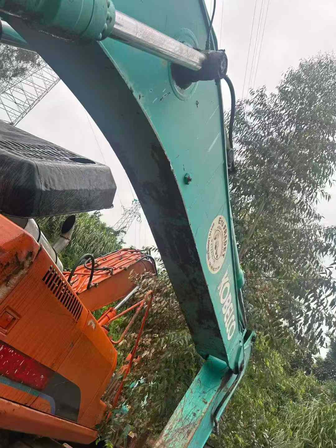 Used Kobelco SK200 Excavator 2016 Model / 4