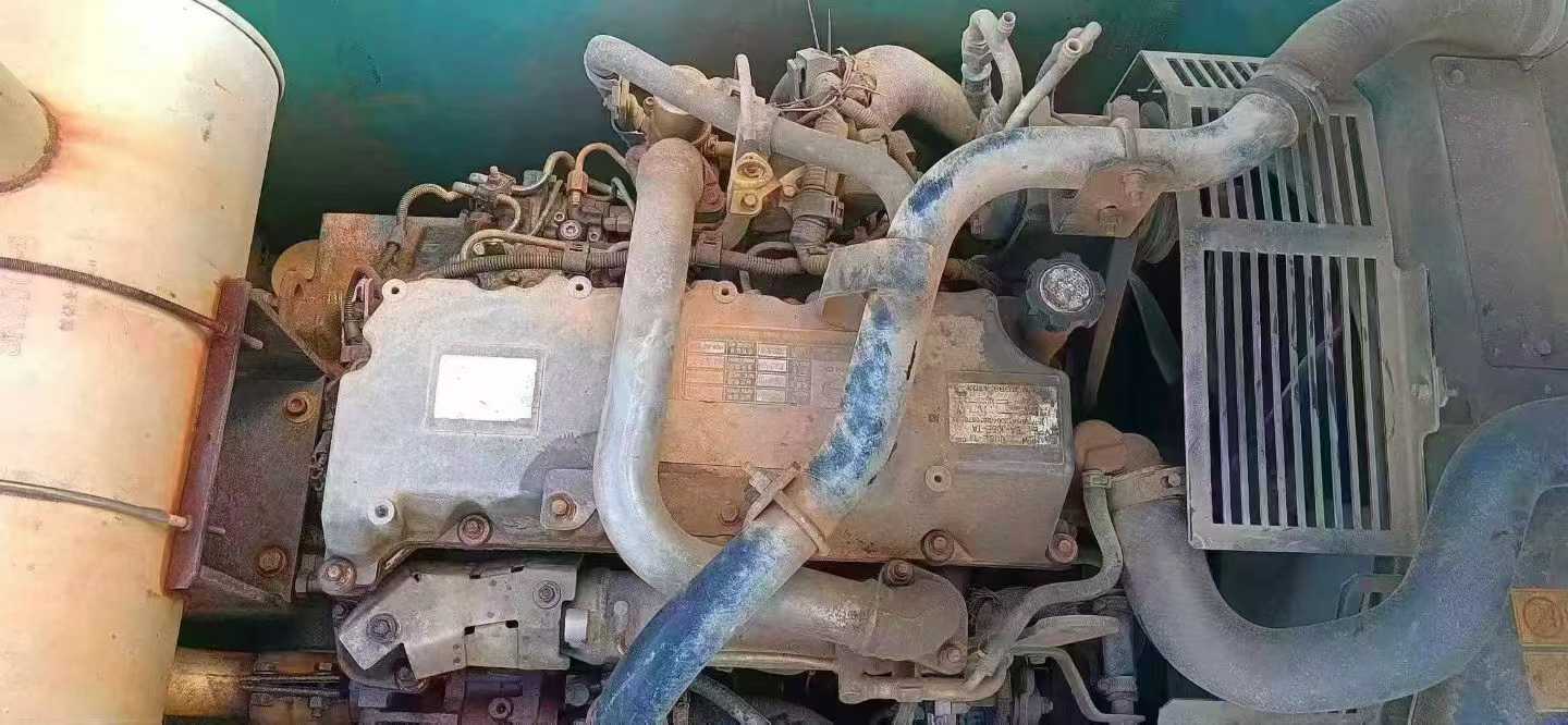 Used Kobelco SK200-8 Excavator 2016 Model / 2