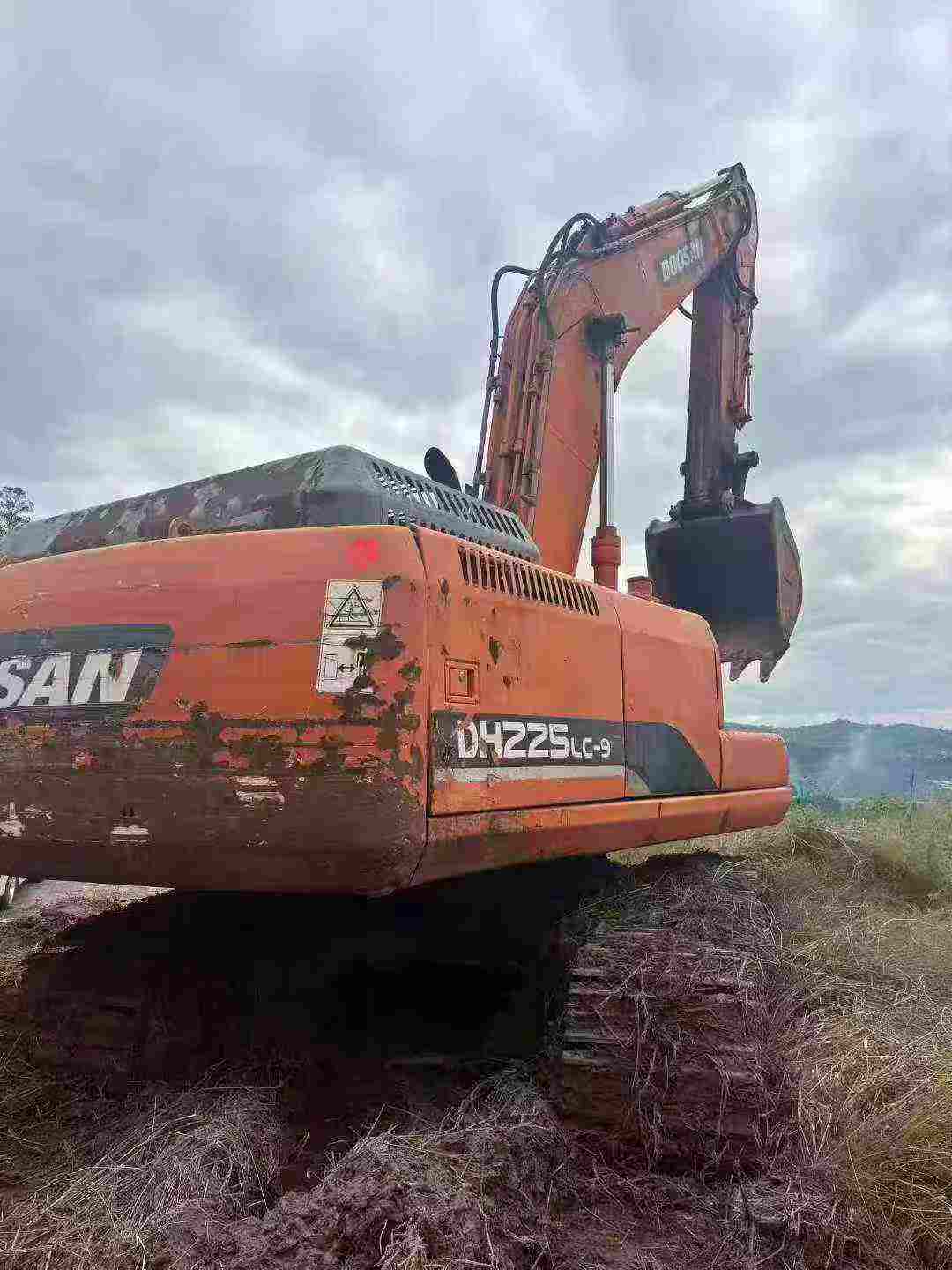 Used Doosan DX15 Excavator 2016 Model / 3