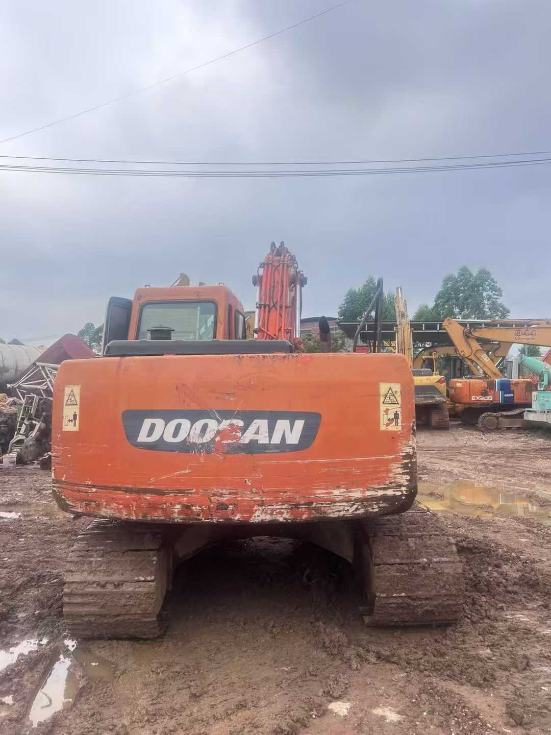 Used Doosan DX15 Excavator 2012 Model / 8