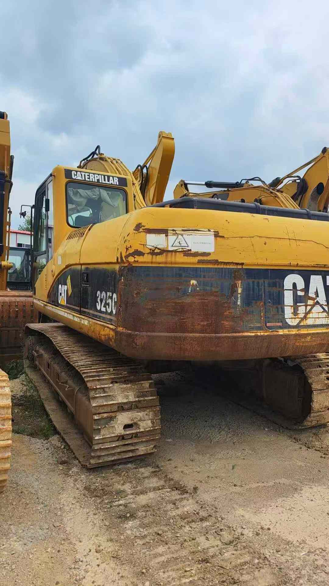 Used Caterpillar 325C Excavator 2016 Model