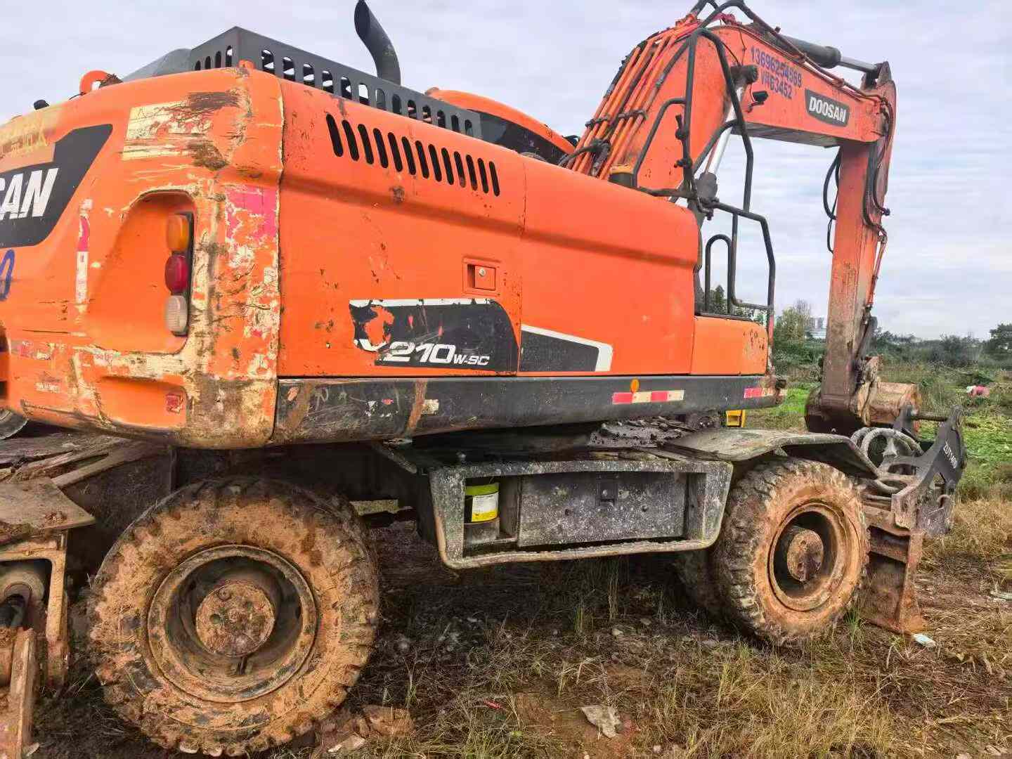 Used Doosan DX210W-9CN Excavator 2018 Model