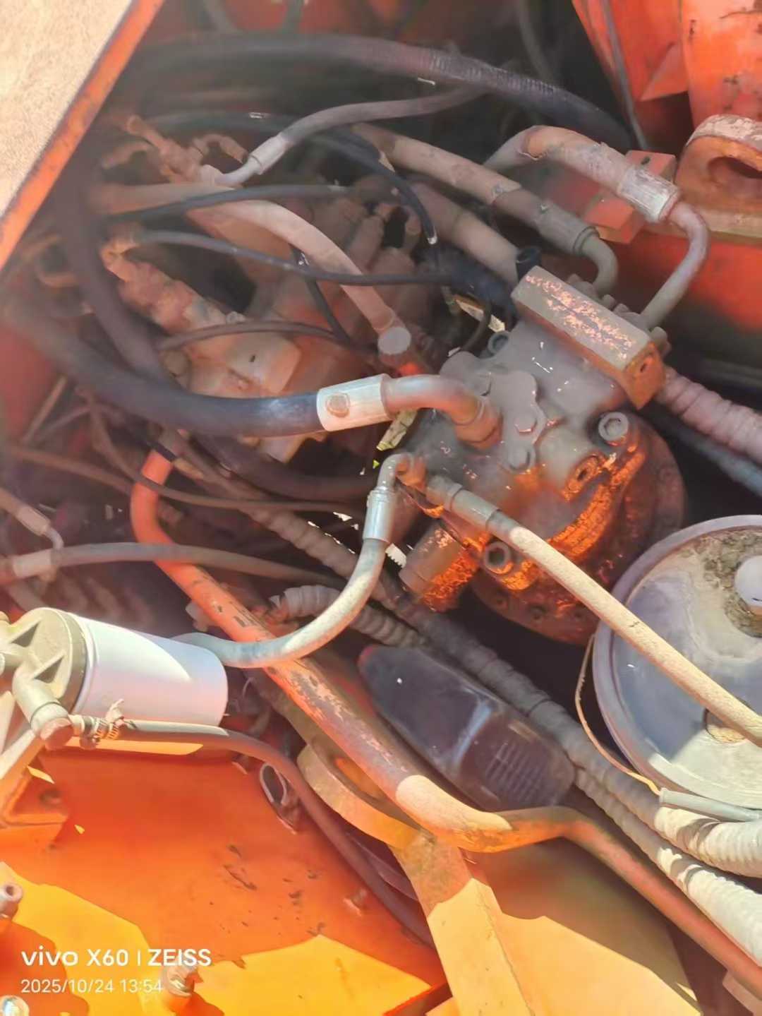 Used Doosan DH220-7 Excavator 2016 Model / 4