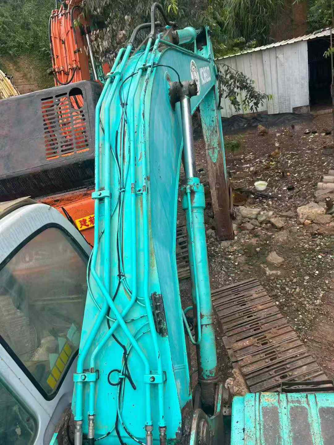 Used Kobelco SK200 Excavator 2016 Model / 6