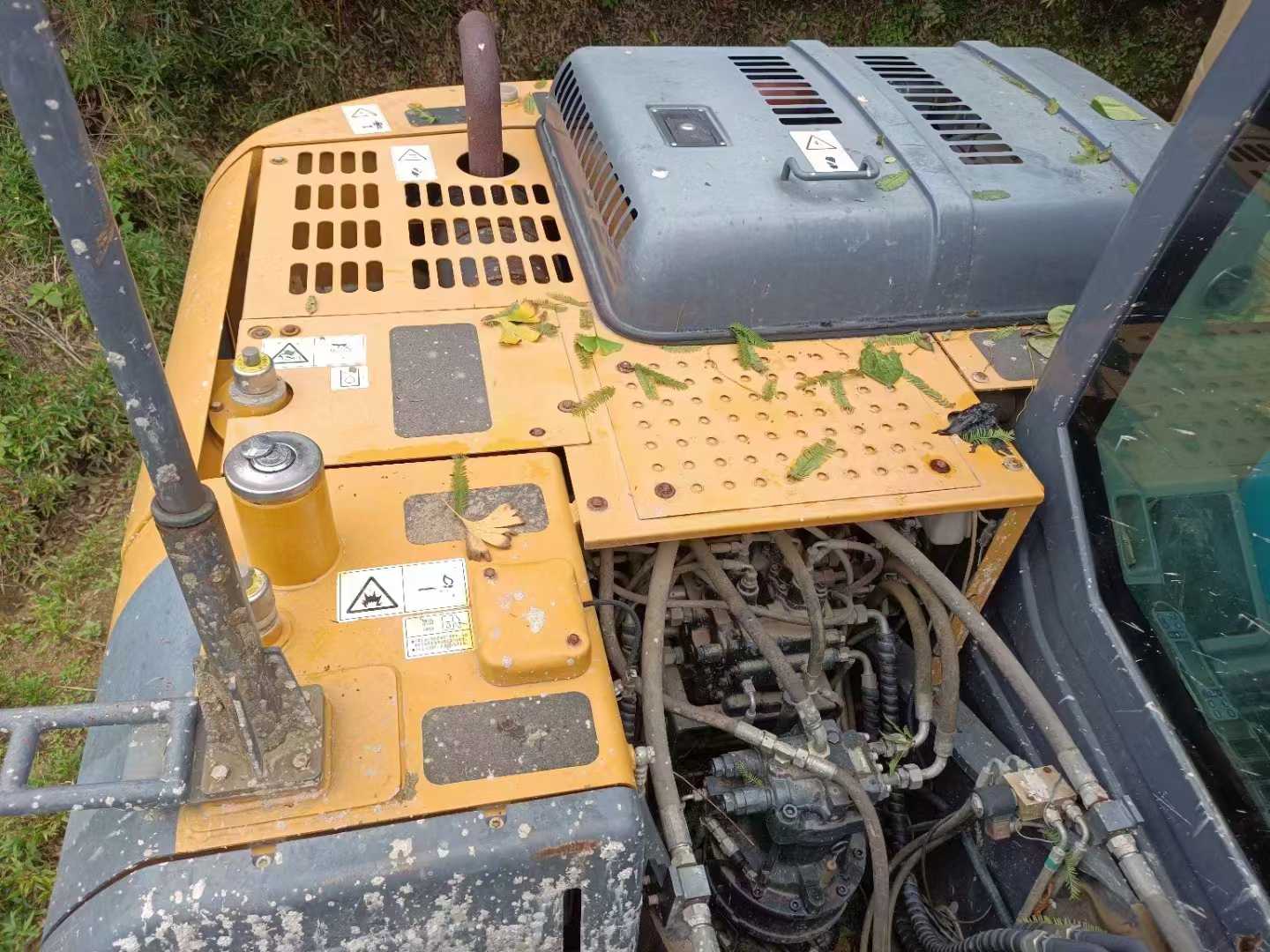 Used XCMG XE135GA Excavator 2020 Model / 4