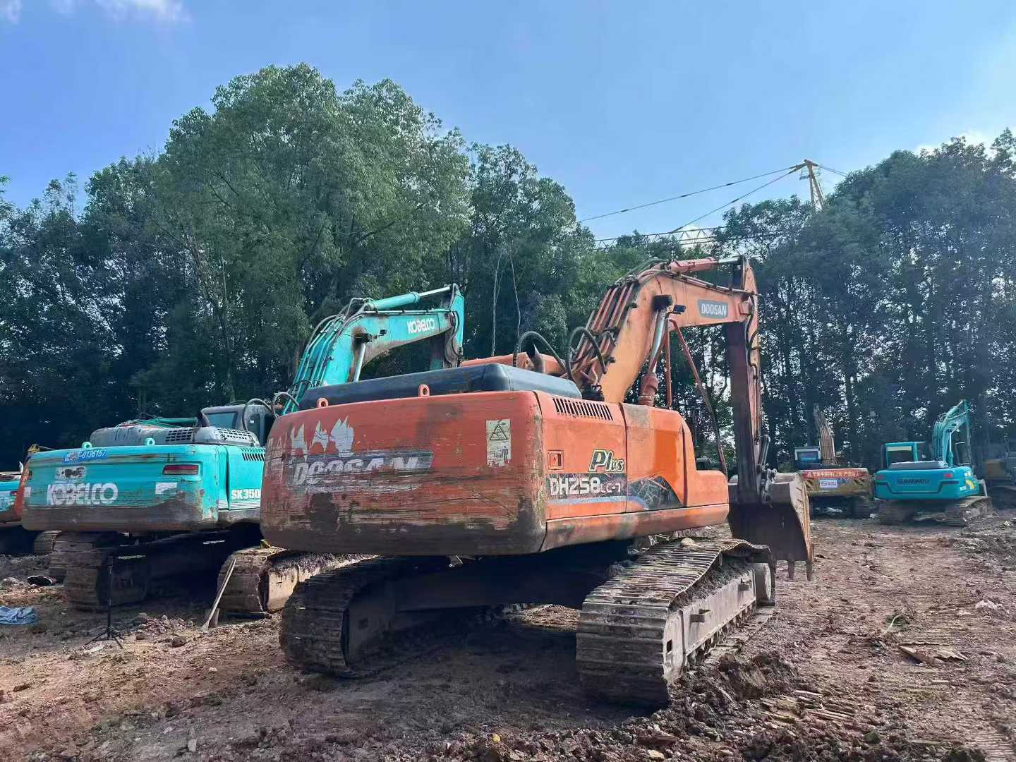 Used Doosan DH258-7 Excavator 2016 Model / 8