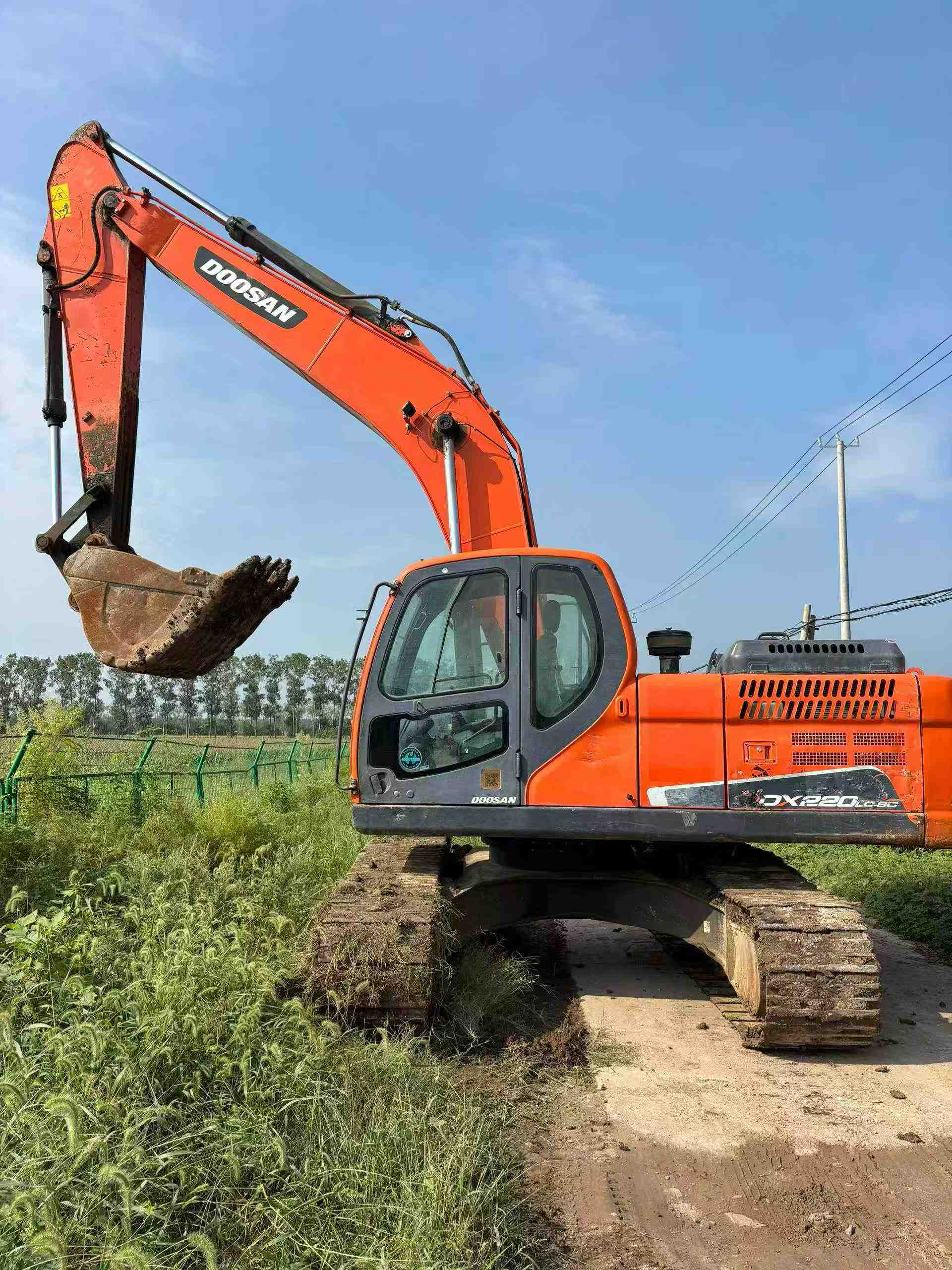 Used Doosan DH220 Excavator 2019 Model