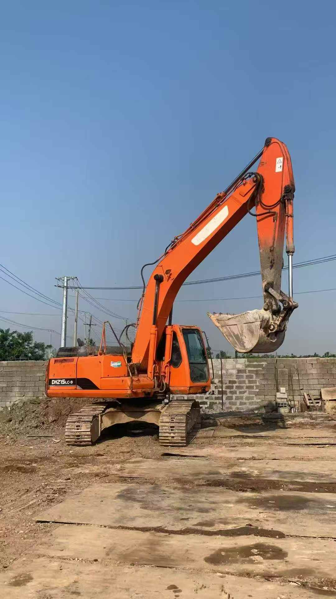 Used Doosan DX15 Excavator 2012 Model / 7