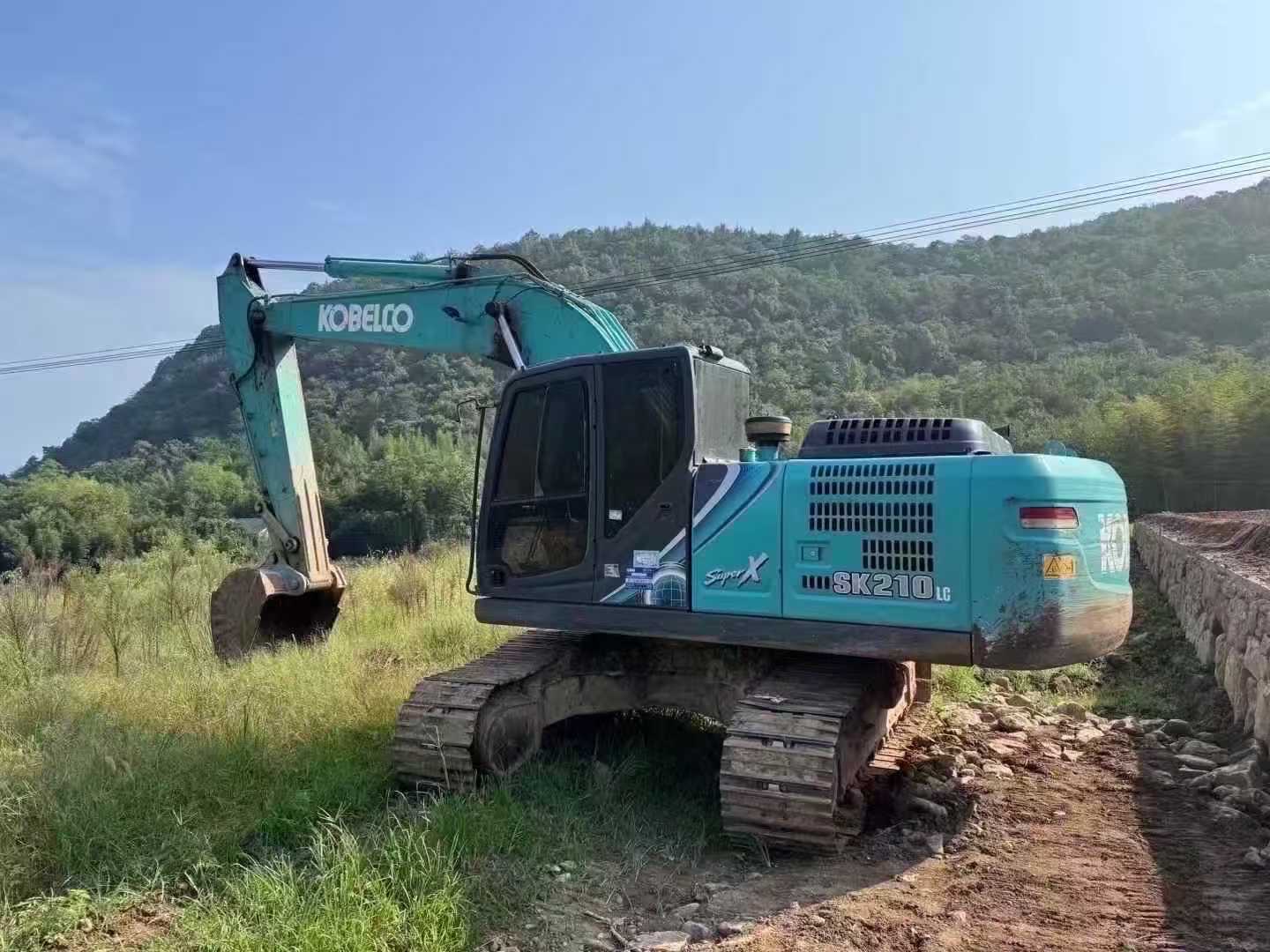 Used Kobelco SK200-10 Excavator 2021 Model / 4