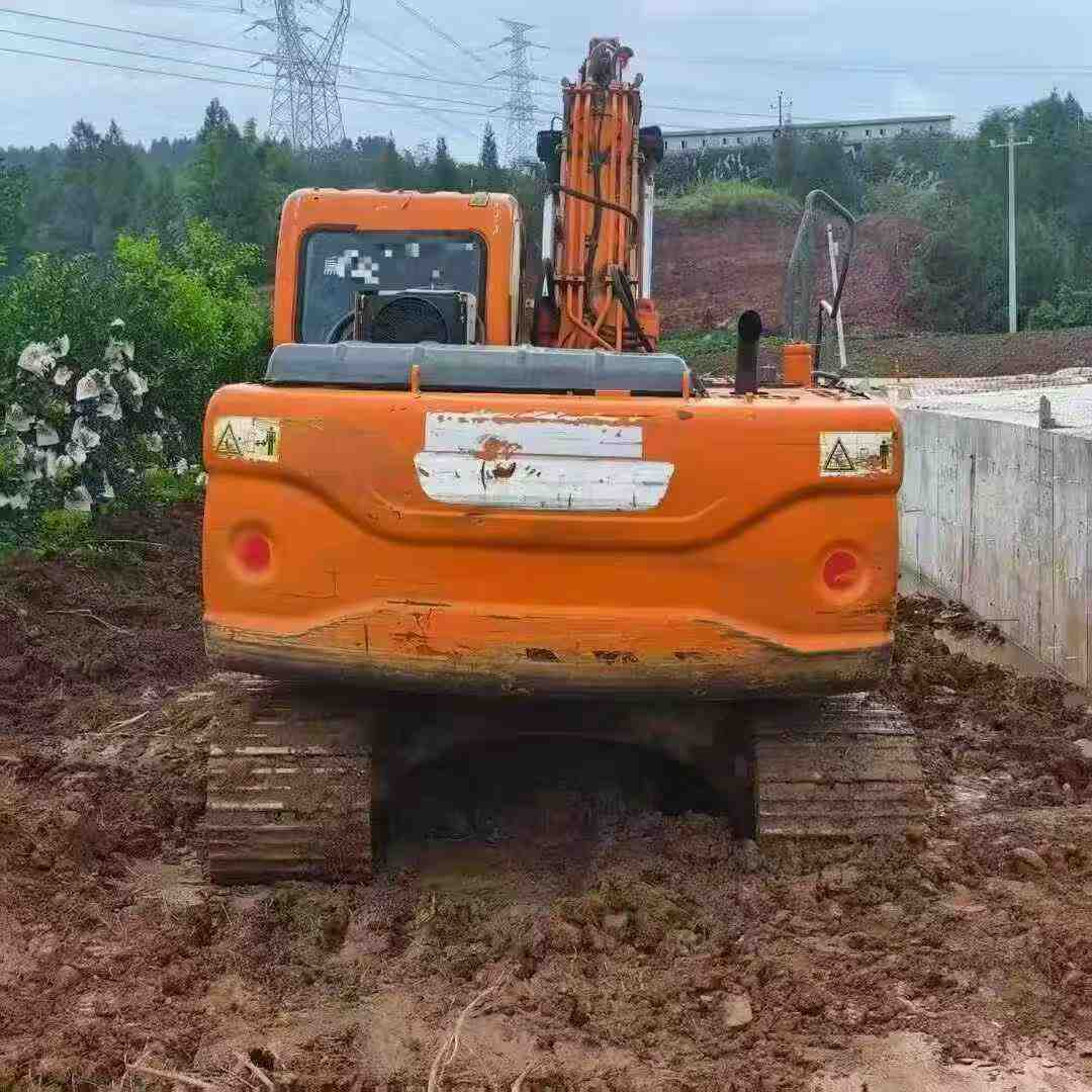 Used Doosan DX15 Excavator 2014 Model / 3