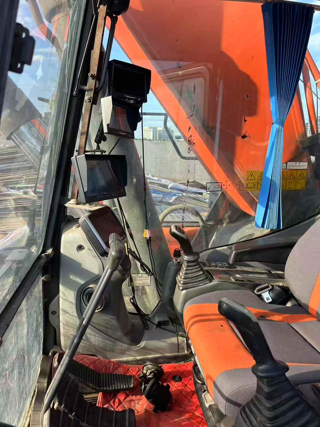 Used Doosan DX80 Excavator 2019 Model / 8