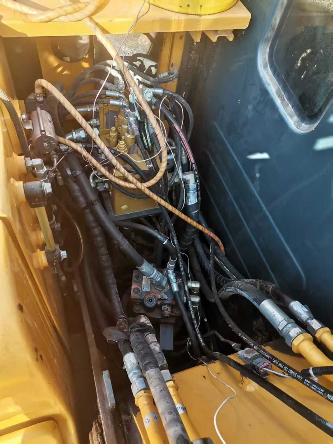 Used Hyundai HX75 Excavator 2021 Model / 5