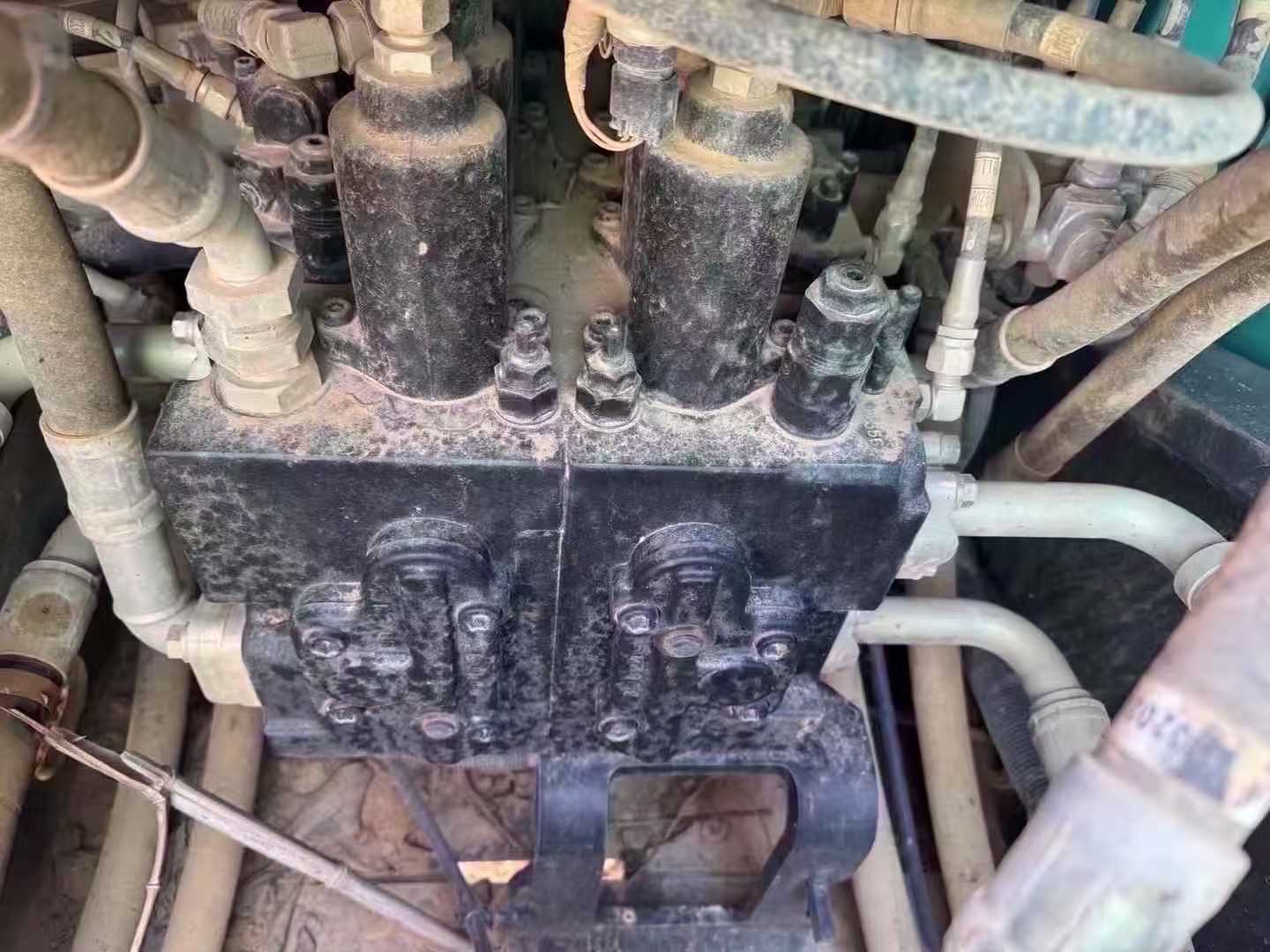 Used Kobelco SK200-10 Excavator 2021 Model / 5