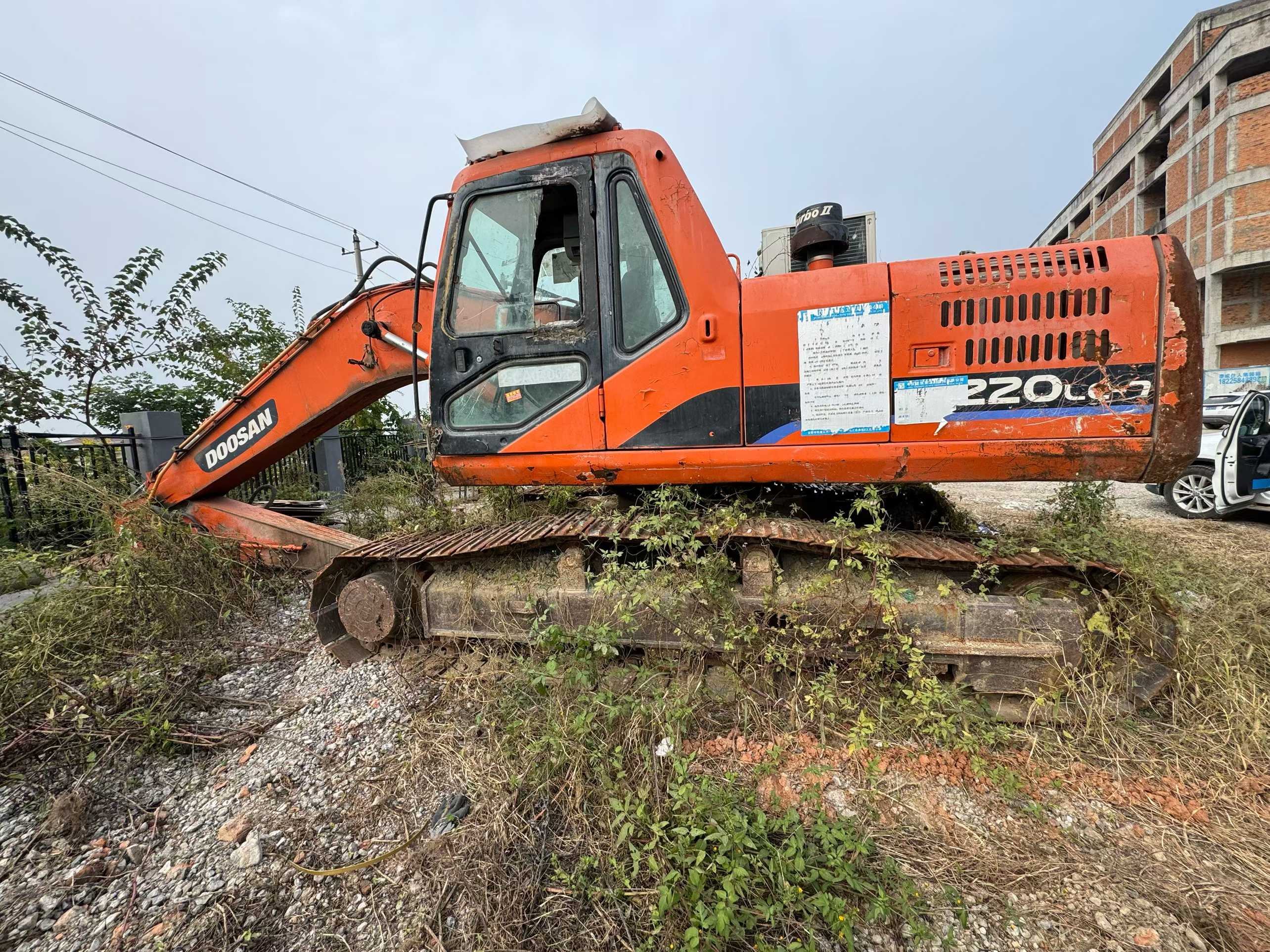 Used Doosan DH220-5 Excavator 2016 Model / 8