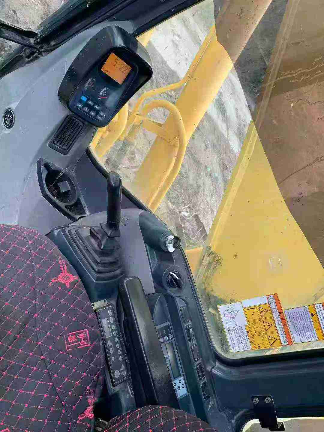 Used Kobelco SK210 Excavator 2013 Model / 4