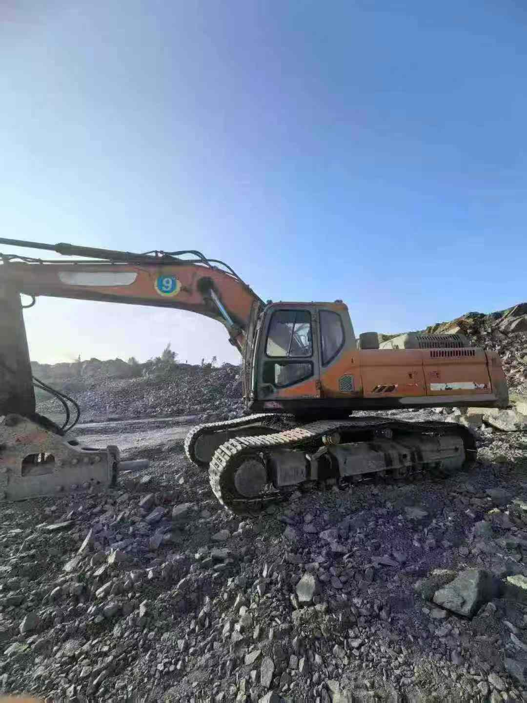 Used Doosan DX380 Excavator 2016 Model / 3
