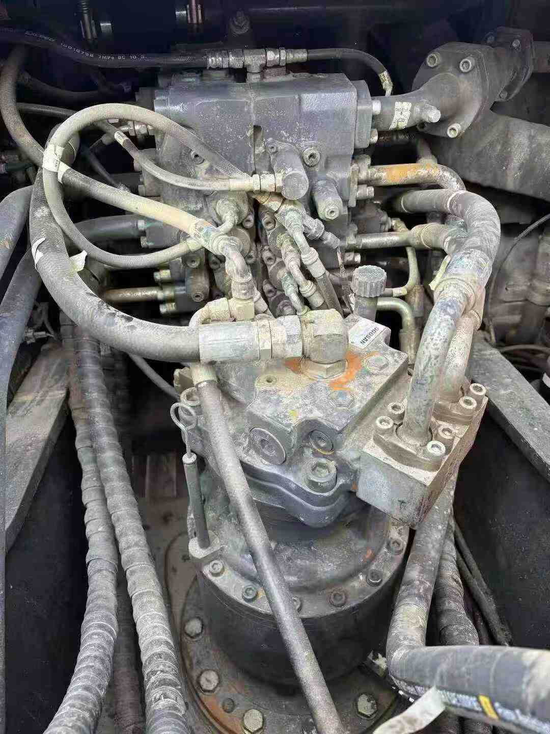 Used Doosan DH220 Excavator 2019 Model / 5