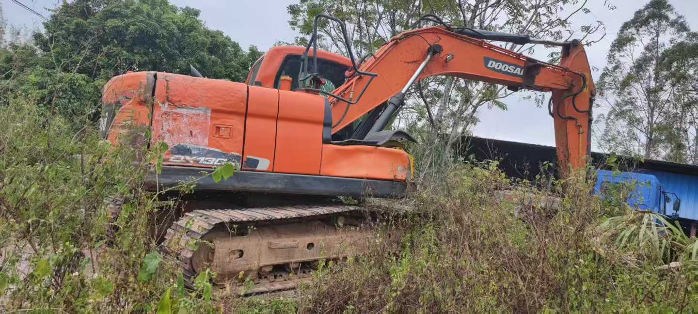 Used Doosan DH130LC-V Excavator 2019 Model / 2
