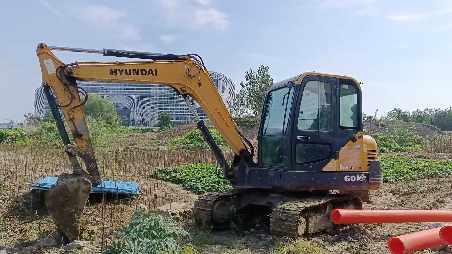 Used Hyundai HX60 Excavator 2018 Model / 4