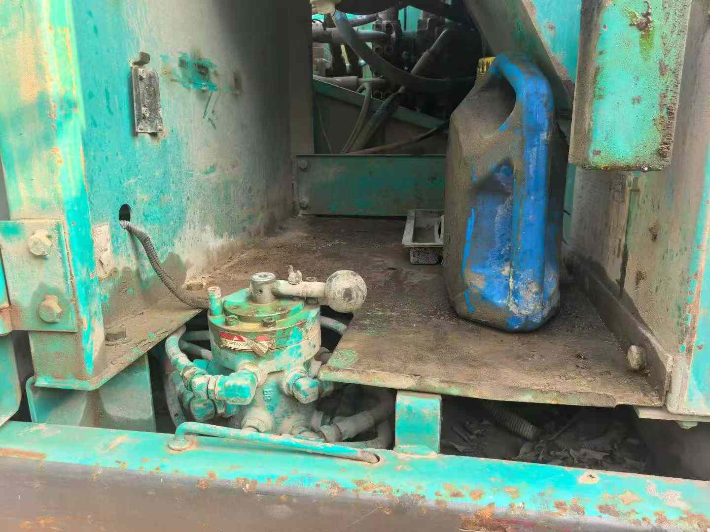 Used Kobelco SK200 Excavator 2016 Model / 7