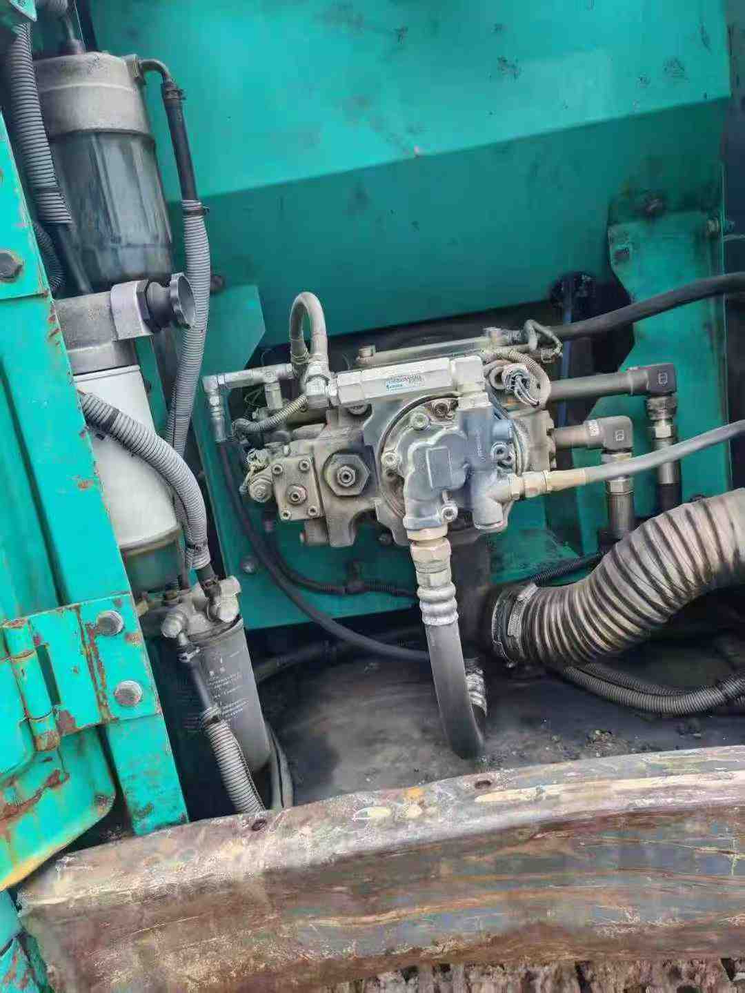 Used Kobelco SK130 Excavator 2013 Model / 7