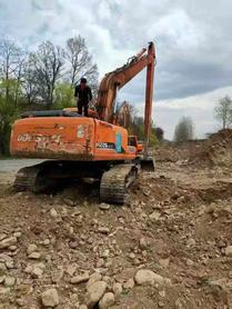 Buy Doosan S225 Used Excavator / 2 Used Doosan S225 Excavator 2016 Model / 2