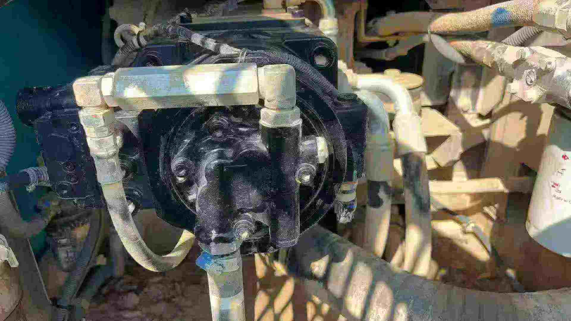 Used Kobelco SK210 Excavator 2017 Model / 4