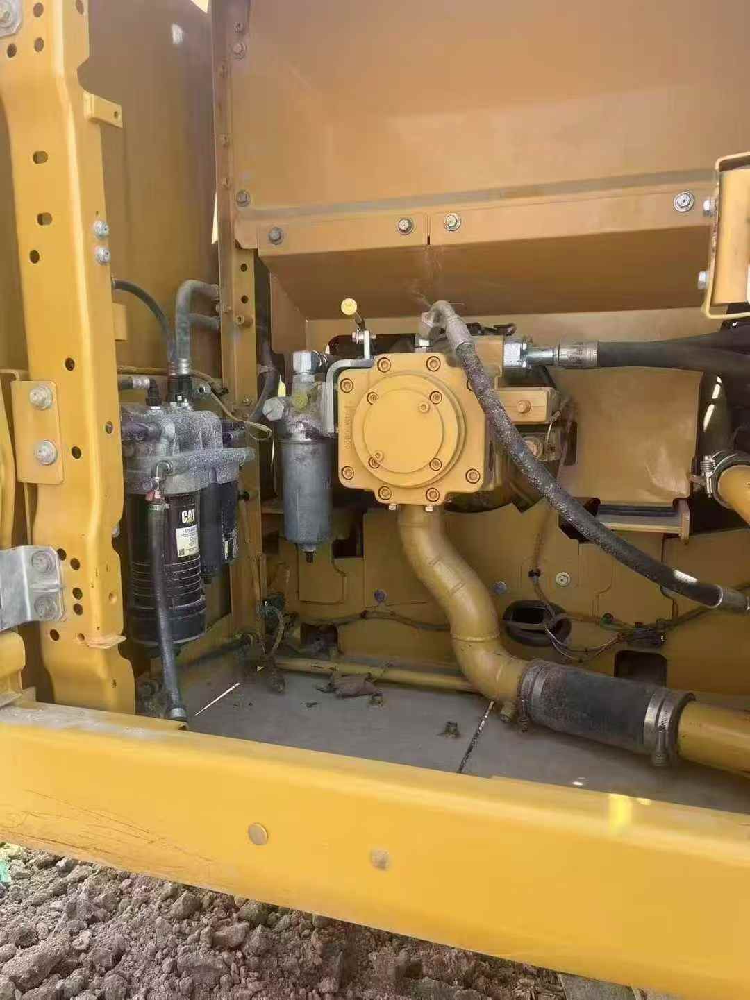 Used Caterpillar 323 Excavator 2019 Model / 7