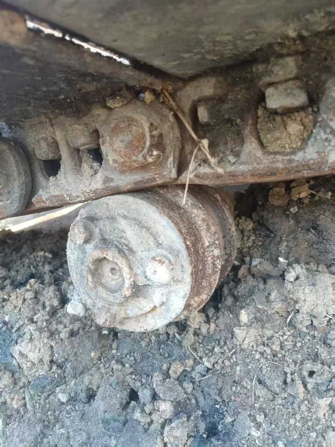 Used Doosan DH220 Excavator 2011 Model / 3