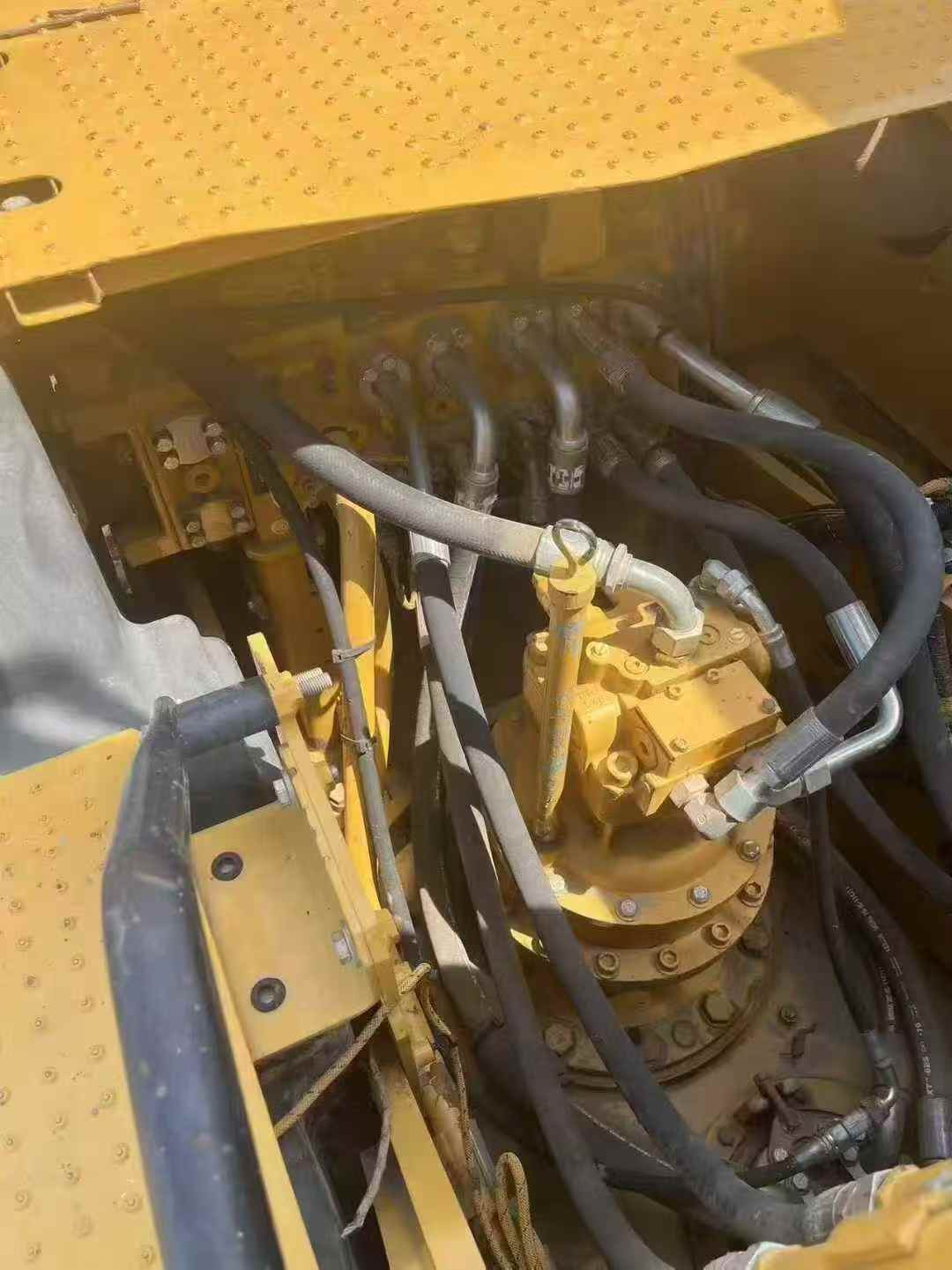 Used Caterpillar 323 Excavator 2019 Model / 6