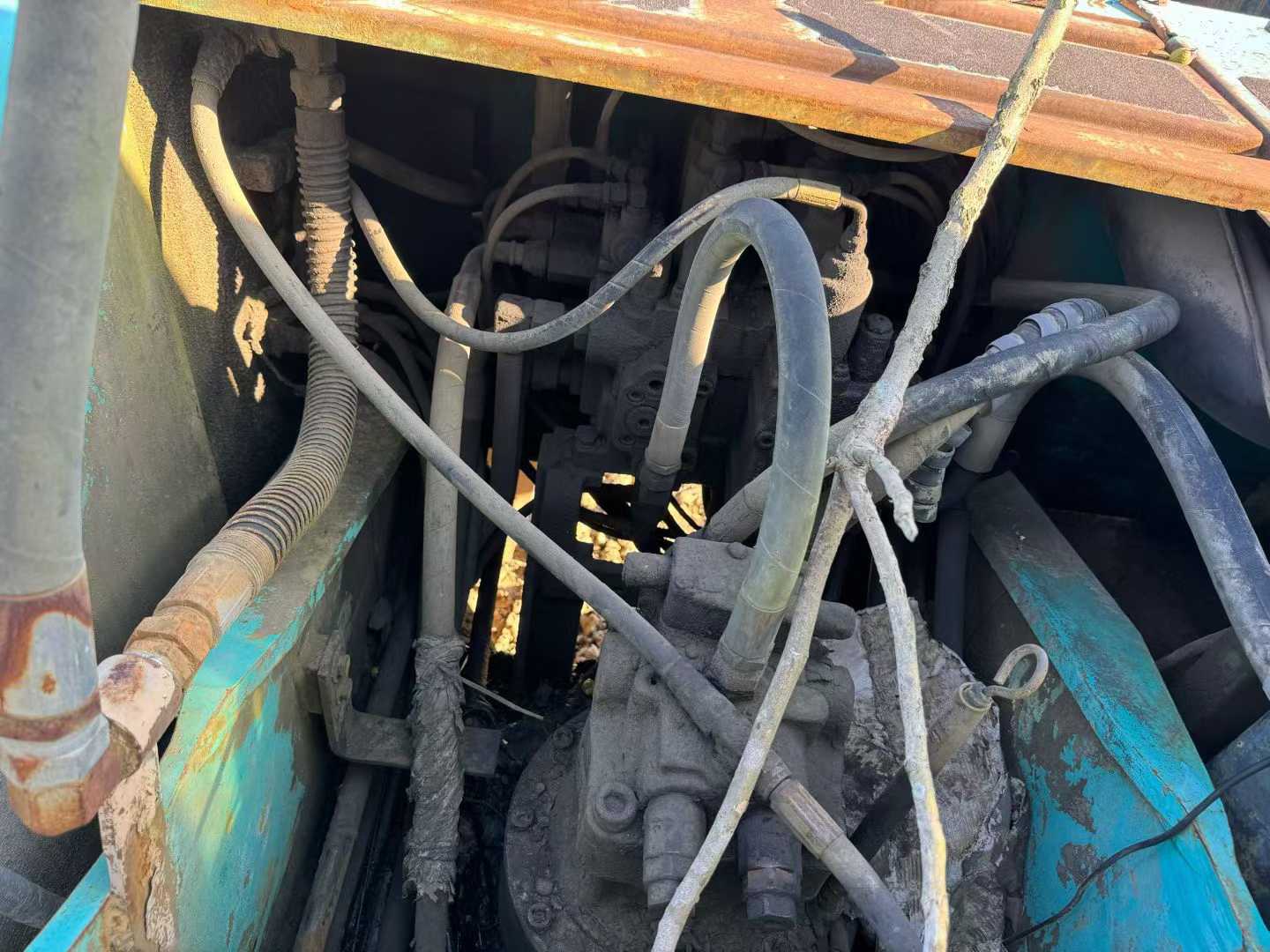 Used Kobelco SK200 Excavator 2016 Model / 7