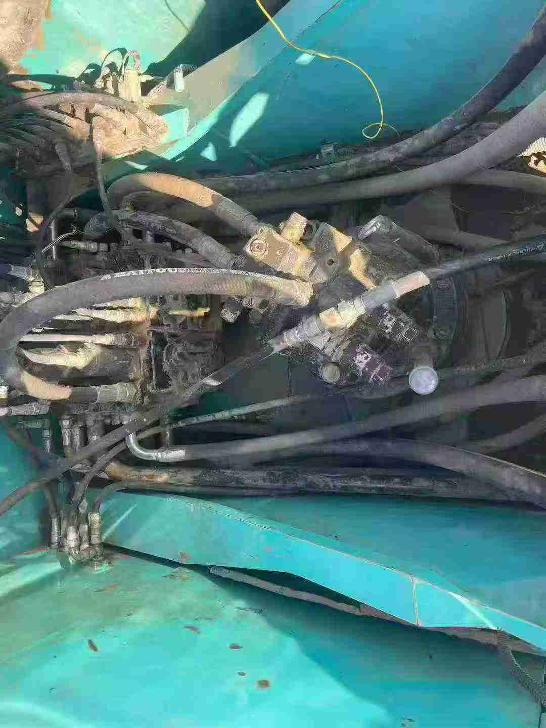 Used Kobelco SK200-11 Excavator 2016 Model / 4