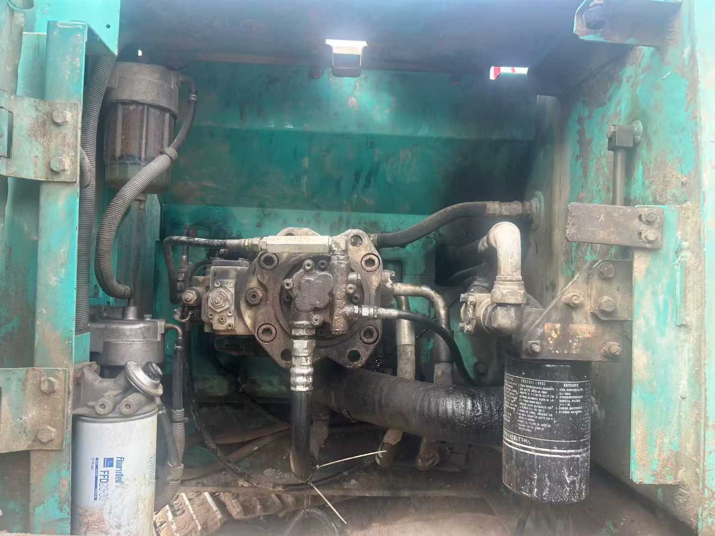 Used Kobelco SK210 Excavator 2016 Model / 9