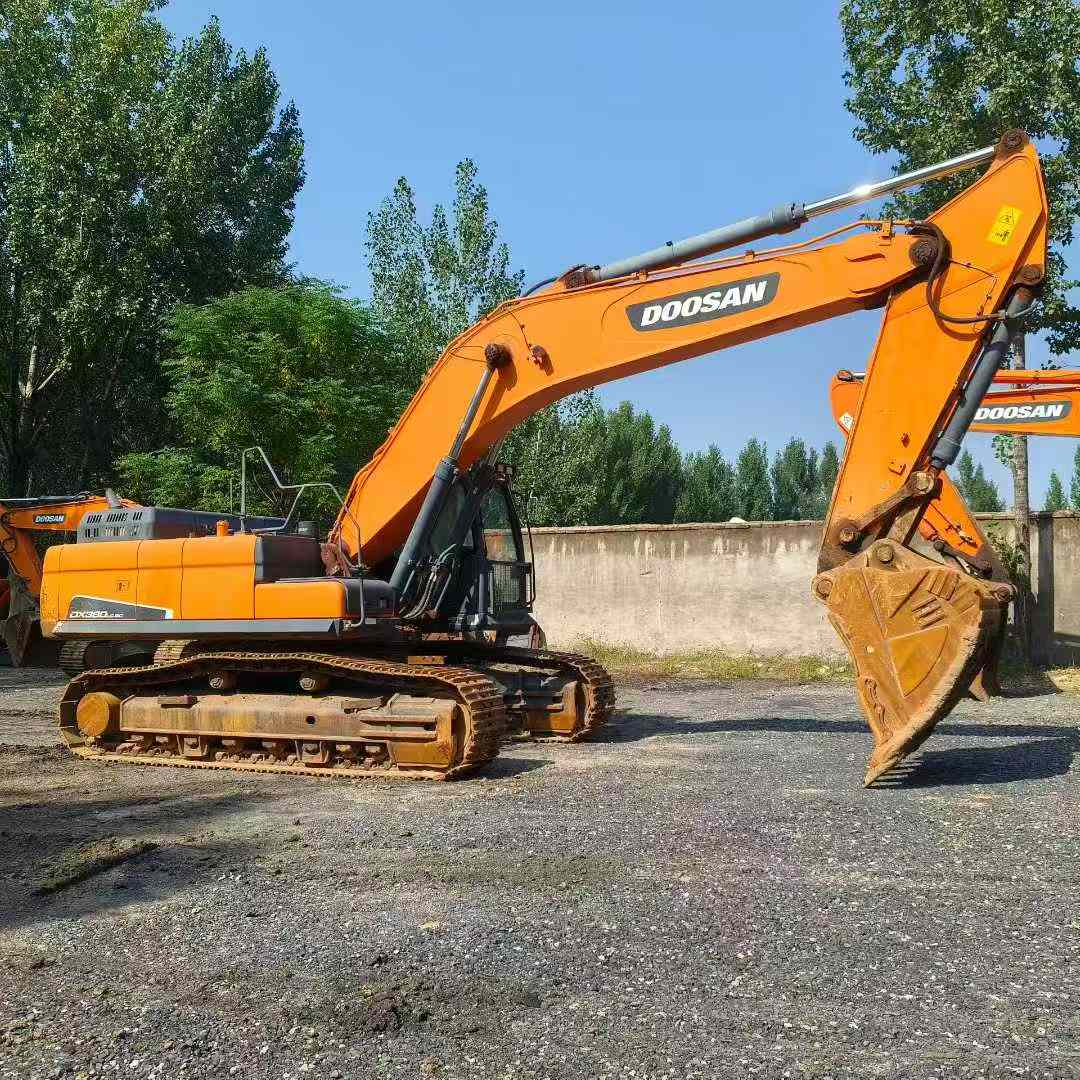 Used Doosan DX80 Excavator 2020 Model / 4