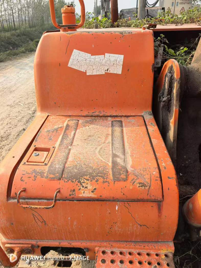 Used Doosan DX15 Excavator 2016 Model / 8