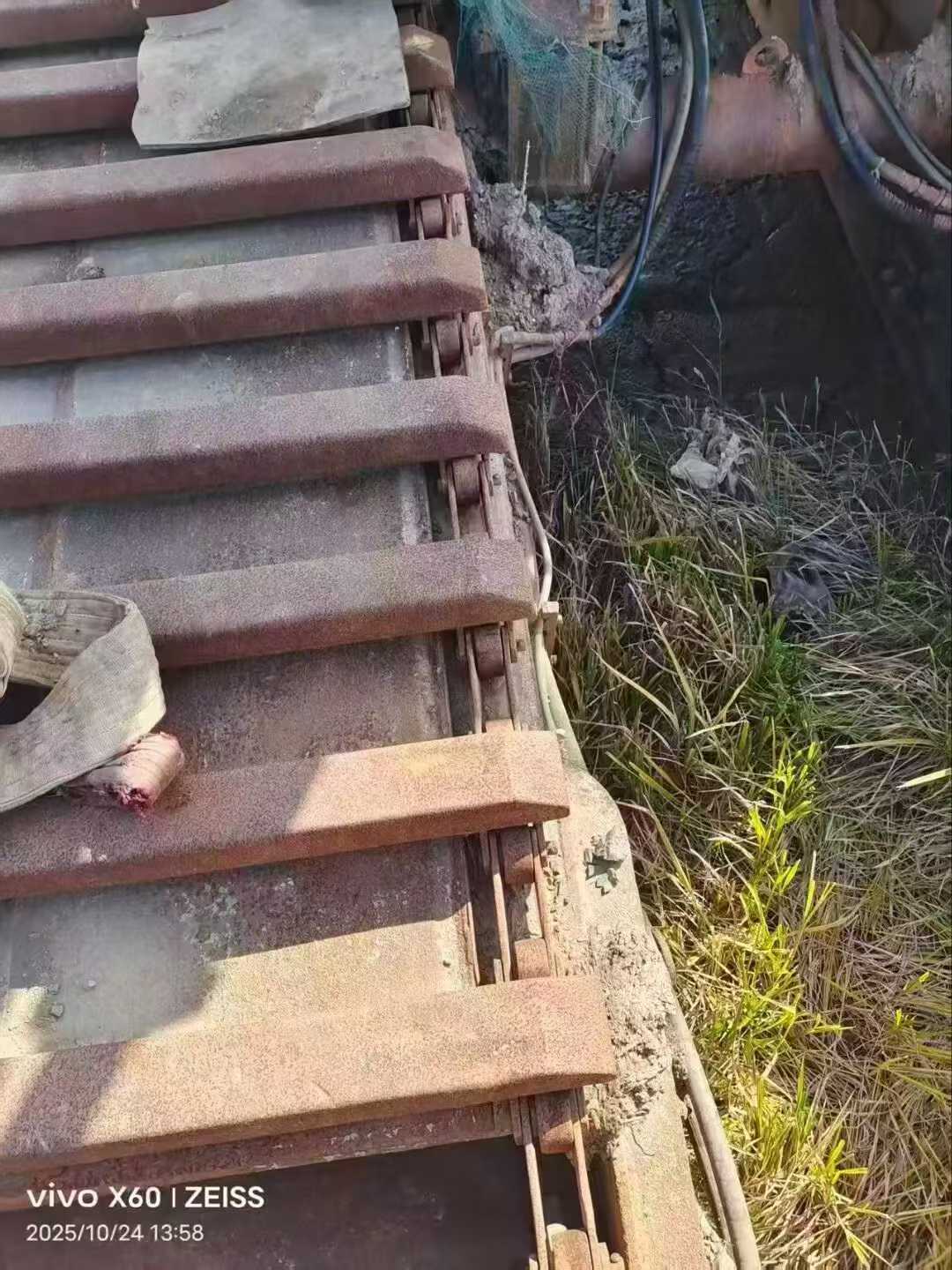 Used Doosan DH220-7 Excavator 2016 Model / 2