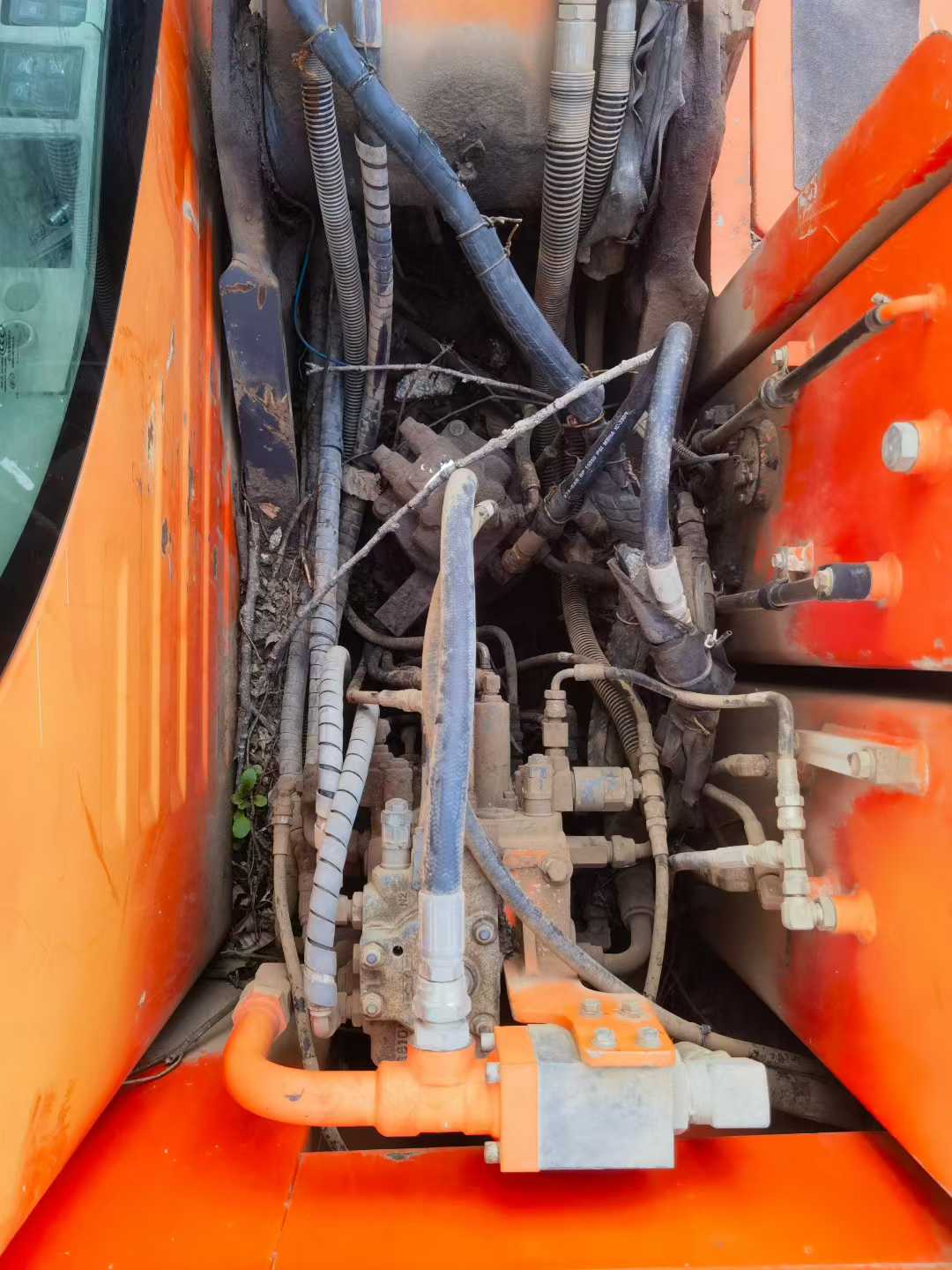 Used Doosan DX80 Excavator 2013 Model / 4