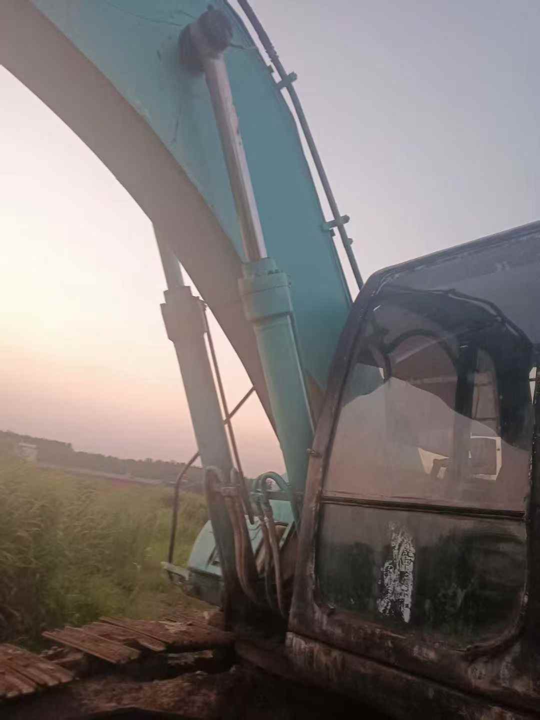 Used Kobelco SK230-6 Excavator 2016 Model / 3