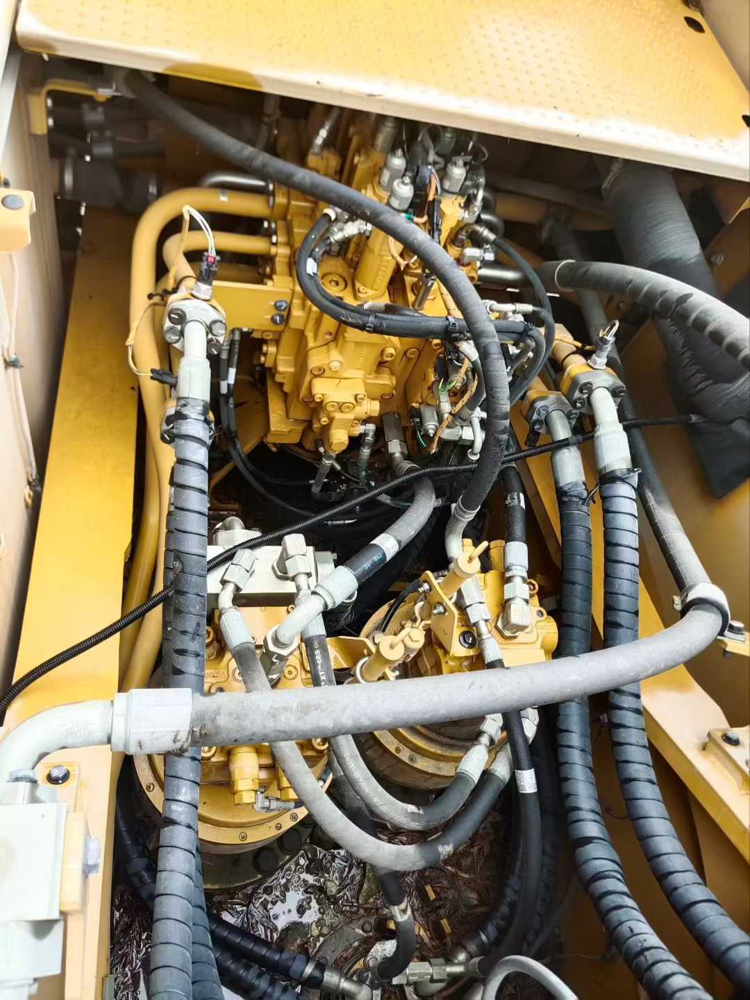 Used Caterpillar 350L Excavator 2023 Model