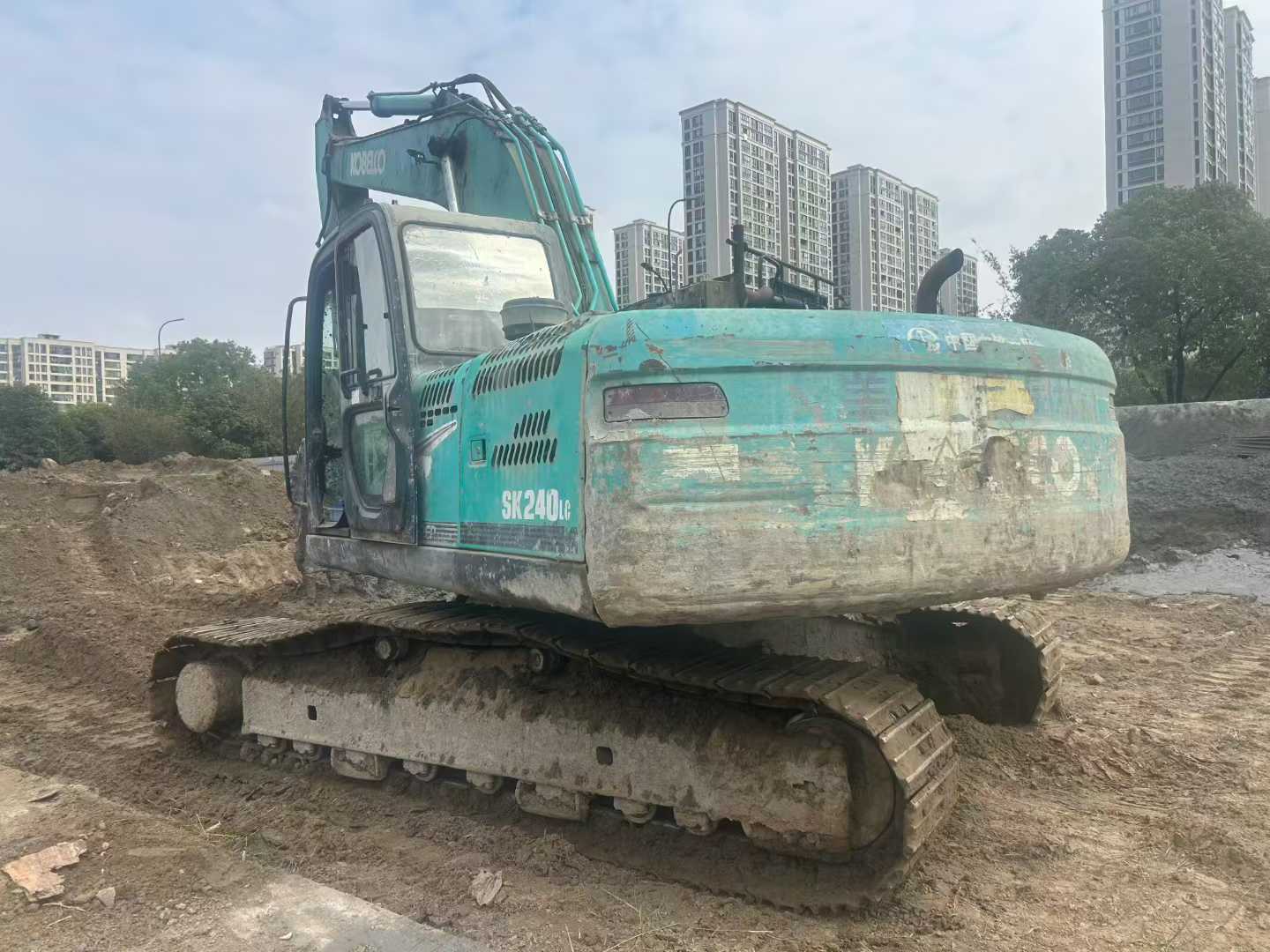 Used Kobelco SK210 Excavator 2016 Model / 6