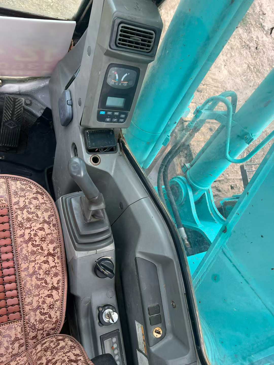 Used Kobelco SK200 Excavator 2016 Model / 7