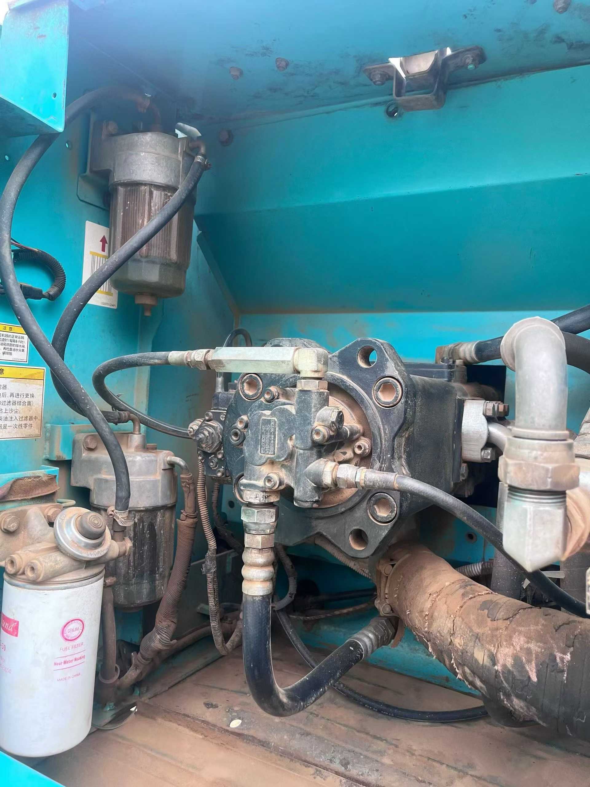 Used Kobelco SK2008 Excavator 2011 Model / 7