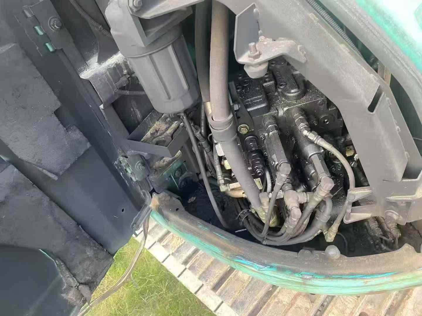 Used Kobelco SK135 Excavator 2016 Model / 4