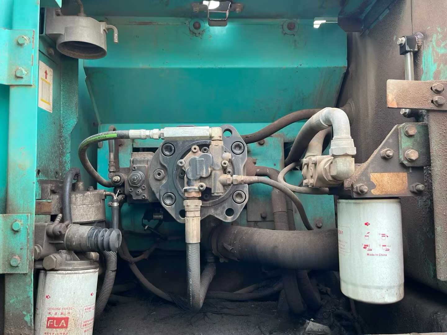 Used Kobelco SK210LC Excavator 2016 Model / 6