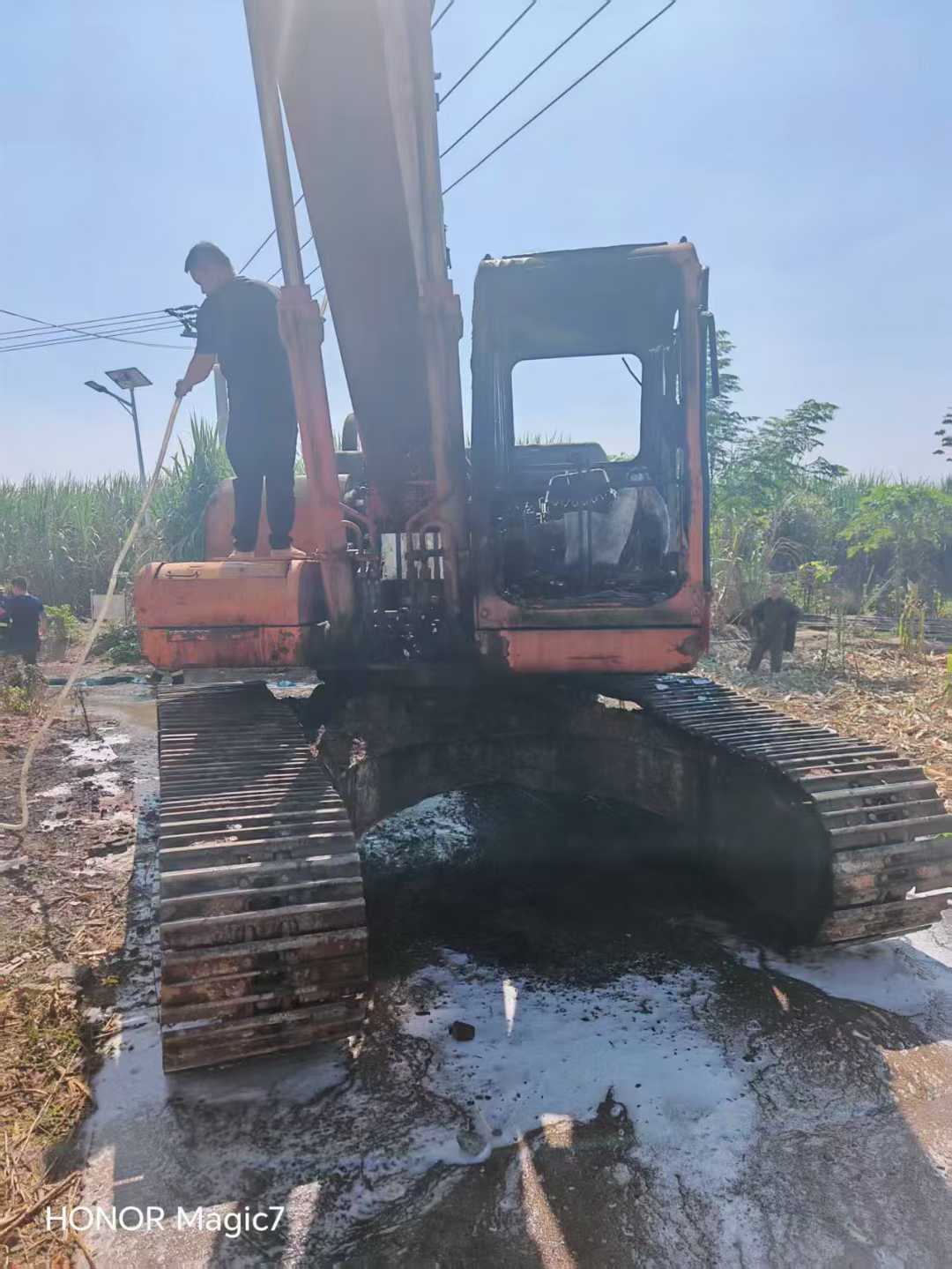 Used Doosan DX15 Excavator 2016 Model / 7